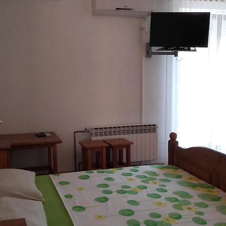 Villa Mateja Donji Okrug  Екстериор снимка
