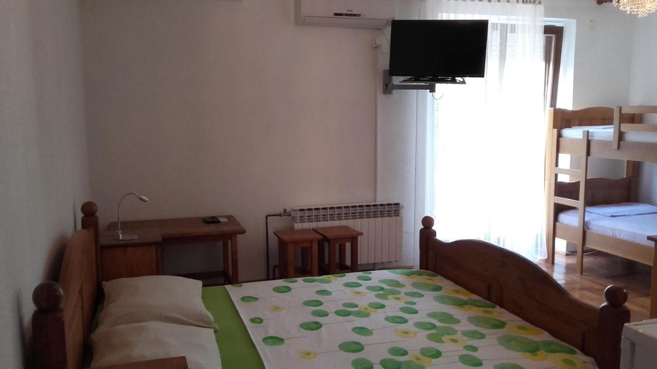 Villa Mateja Donji Okrug  Екстериор снимка